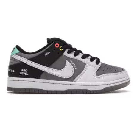 Nike SB Dunk Low VX1000