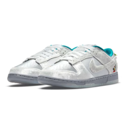 Nike Dunk Low Ice (Women's)