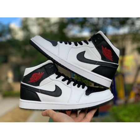 Jordan 1 Mid Reverse Black Toe (Women's)