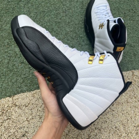 Jordan 12 Retro Taxi (2013)