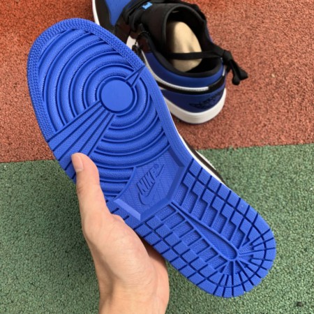 Jordan 1 Low Royal Toe